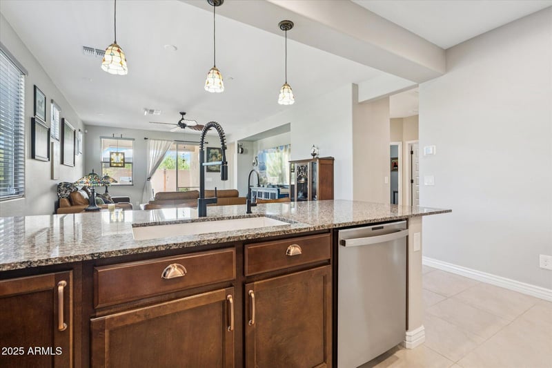 32093 123rd Ln, Peoria, AZ 85383