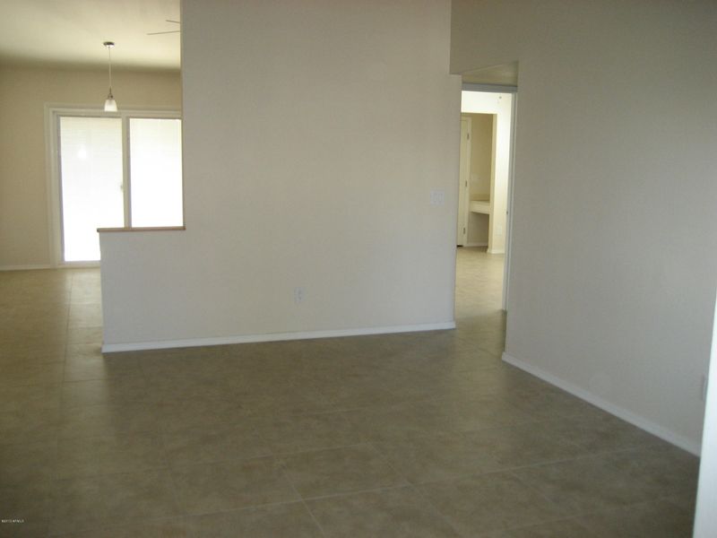 321 E Oraibi Dr, Phoenix, AZ 85024