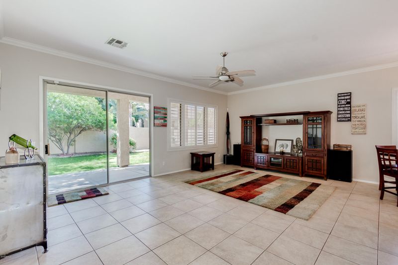 321 W Merrill Ave, Gilbert, AZ 85233