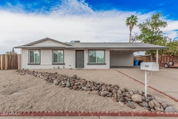3210 Helena Dr, Phoenix, AZ 85032