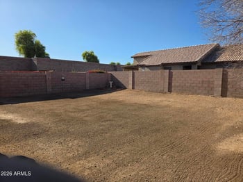 3210 Louise Dr, Phoenix, AZ 85027