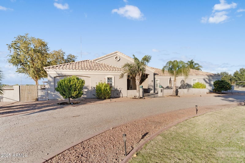 3210 Southwood Rd, San Tan Valley, AZ 85140