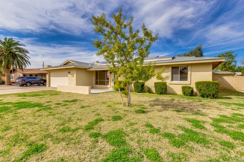 3210 W Calavar Rd, Phoenix, AZ 85053