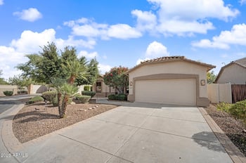 3211 Gleneagle Dr, Chandler, AZ 85249
