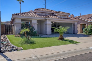 3211 Menadota Dr, Phoenix, AZ 85050