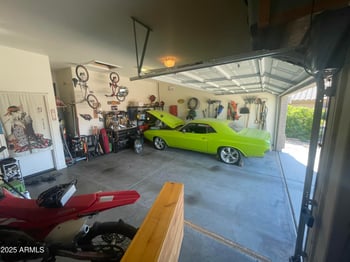 32119 23rd Ave, Phoenix, AZ 85085