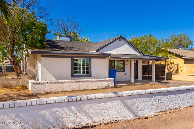 3212 Jackson St, Phoenix, AZ 85009