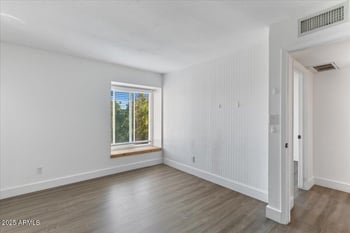 3212 Royal Palm Rd, Phoenix, AZ 85051