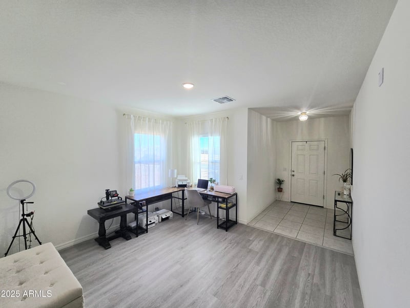 3212 Valleyhigh Trl, San Tan Valley, AZ 85143