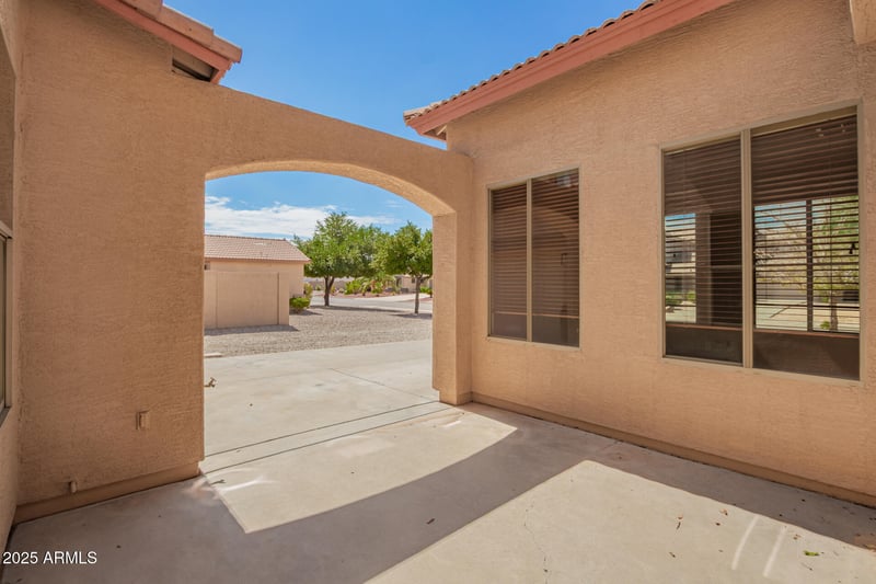 32121 Chestnut Trl, San Tan Valley, AZ 85143