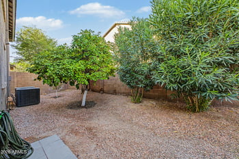 3213 Pleasant Ln, Phoenix, AZ 85041