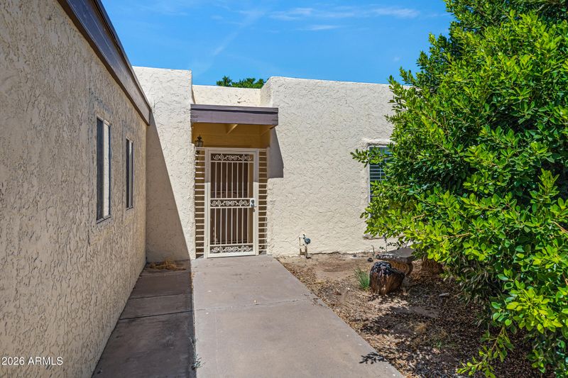 3213 W Sahuaro Dr, Phoenix, AZ 85029