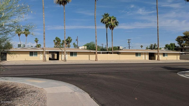 3214 N 68th St, Scottsdale, AZ 85251