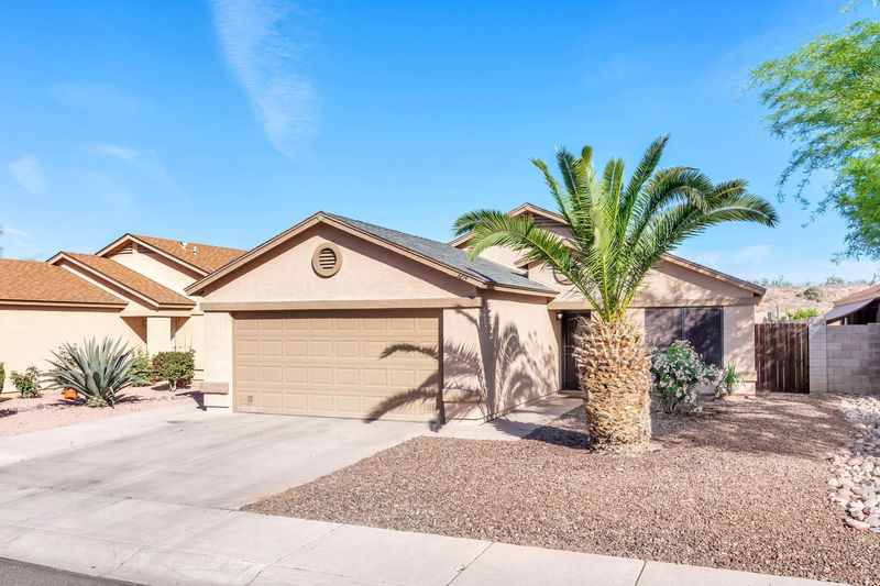 3214 W Williams Dr, Phoenix, AZ 85027