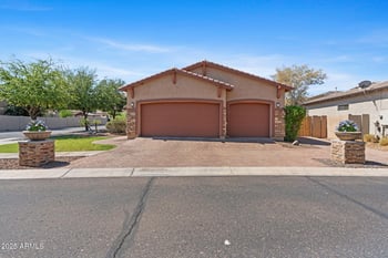 3215 Constance Way, Phoenix, AZ 85042