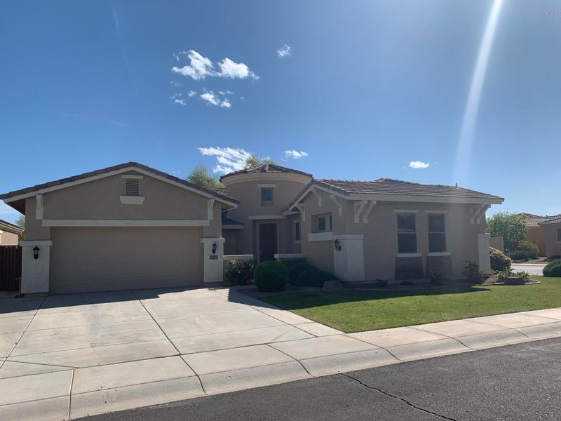 3215 E Cardinal Ct, Chandler, AZ 85286