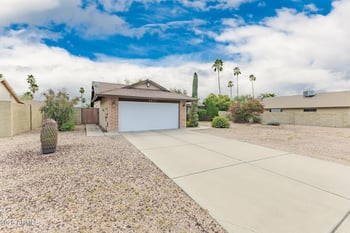 3215 Paradise Ln, Phoenix, AZ 85053