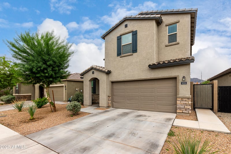 3215 Pollack St, Phoenix, AZ 85041