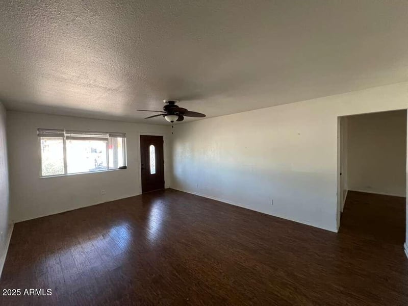 3215 Sharon Ave, Phoenix, AZ 85029