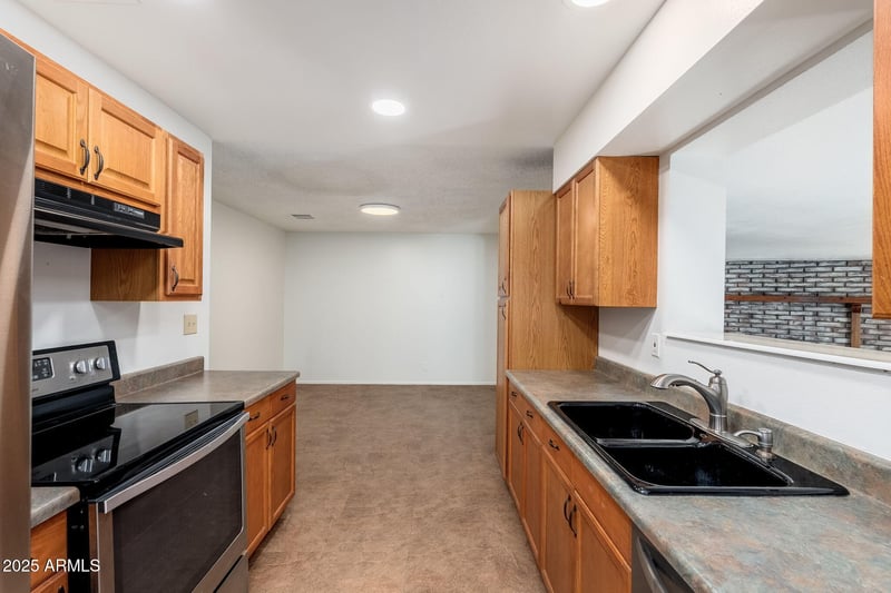 3215 Sharon Ave, Phoenix, AZ 85029