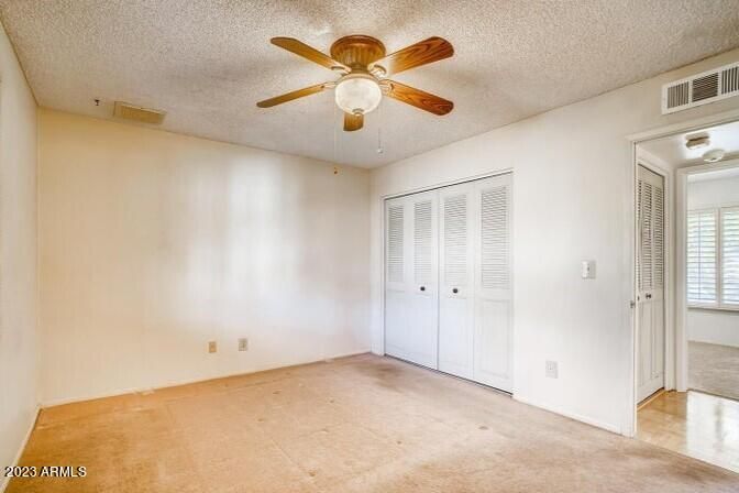 3216 E Angela Dr, Phoenix, AZ 85032