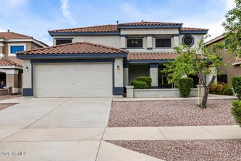 3216 Molly Ln, Phoenix, AZ 85083
