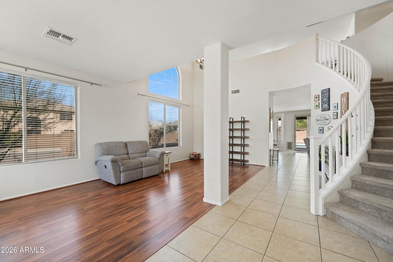 3216 W Lynne Ln, Phoenix, AZ 85041