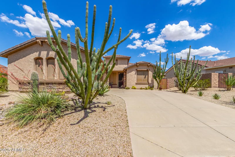 32165 Larkspur Dr, San Tan Valley, AZ 85143