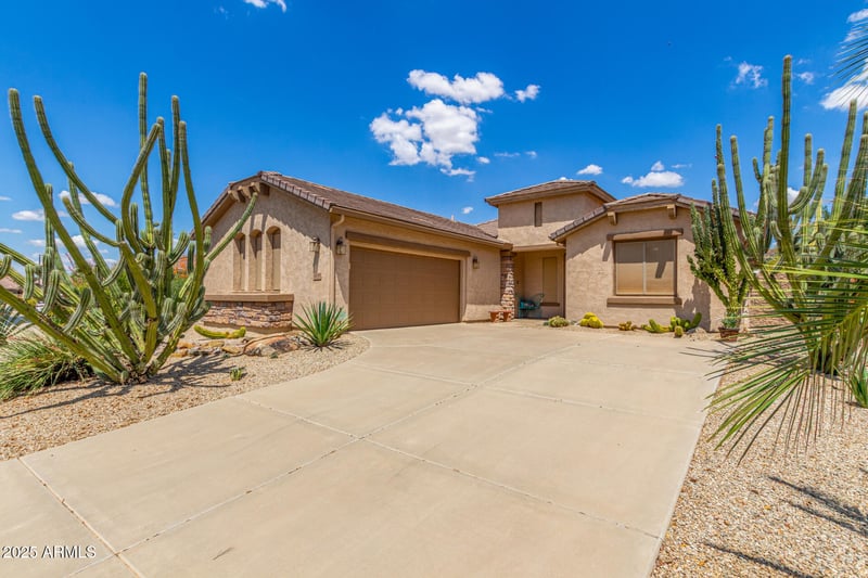 32165 Larkspur Dr, San Tan Valley, AZ 85143