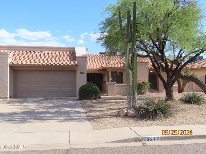 3217 E Desert Cove Ave, Phoenix, AZ 85028