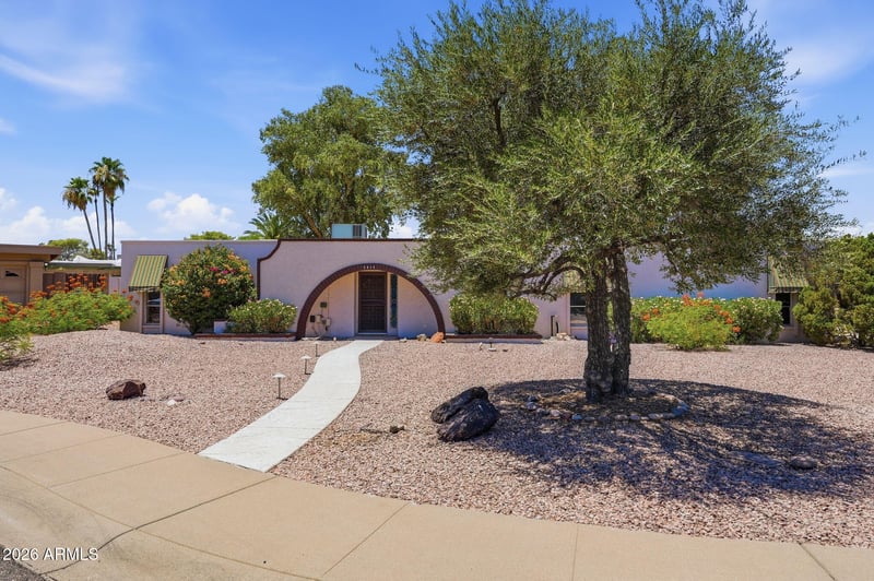 3217 E Malapai Dr, Phoenix, AZ 85028