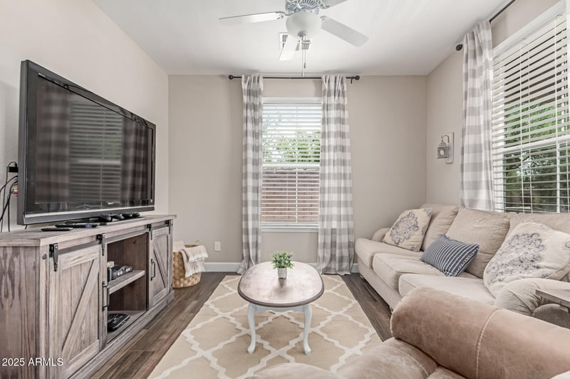 32186 132nd Dr, Peoria, AZ 85383