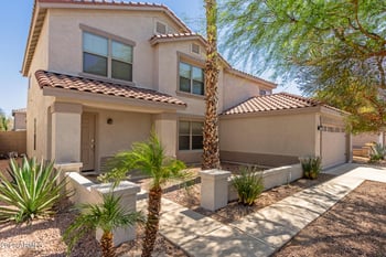 3219 Molly Ln, Phoenix, AZ 85085