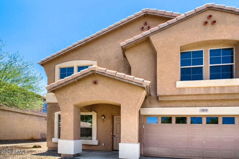 3219 W Saint Anne Ave, Phoenix, AZ 85041