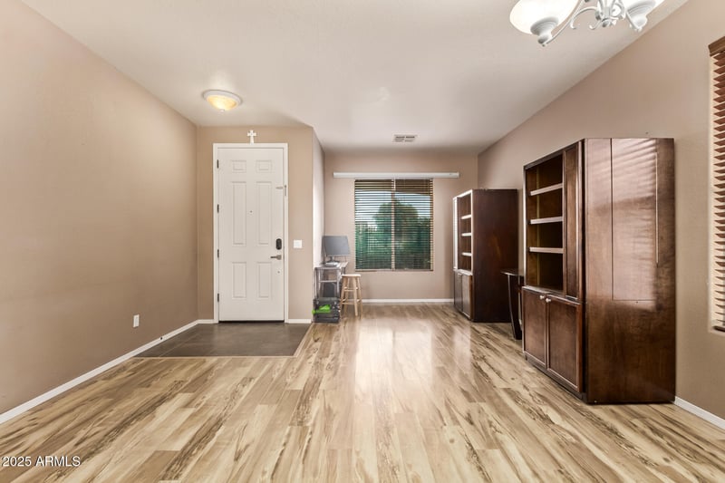 32190 Cat Hills Ave, San Tan Valley, AZ 85144