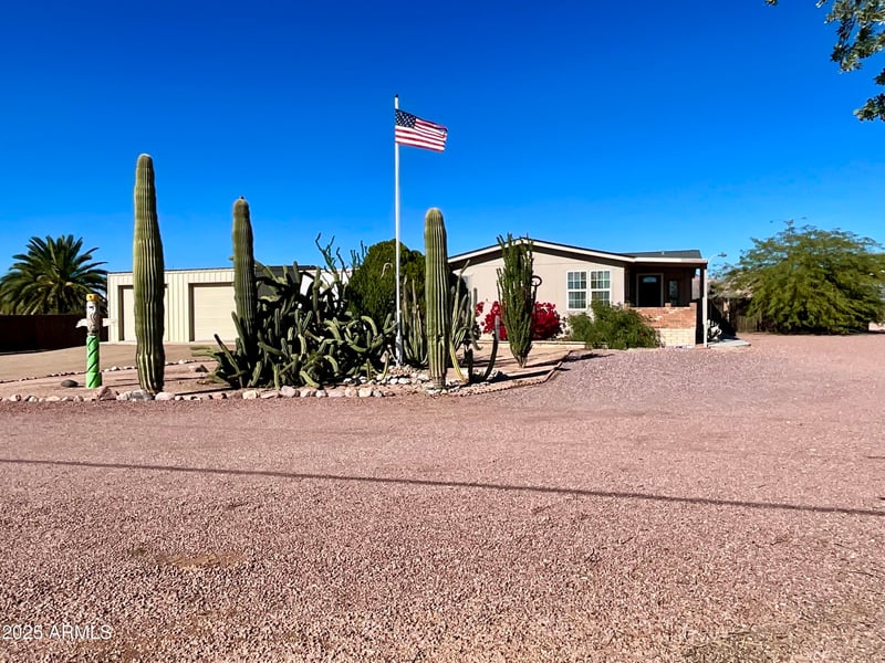 322 Foothill St, Apache Junction, AZ 85120