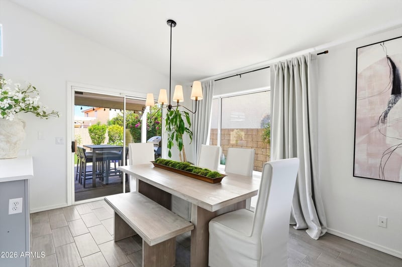 3220 E Sierra St, Phoenix, AZ 85028