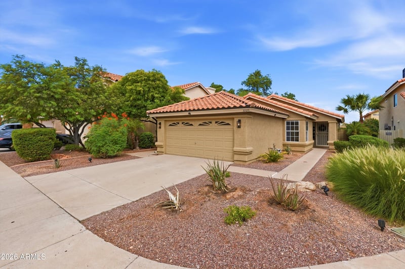 3220 E Sierra St, Phoenix, AZ 85028