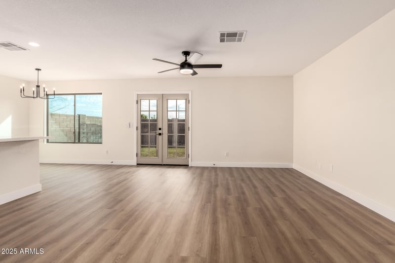 3221 Beaubien Dr, Phoenix, AZ 85027