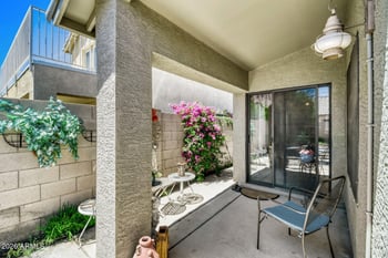 3221 Blackhawk Dr, Phoenix, AZ 85050