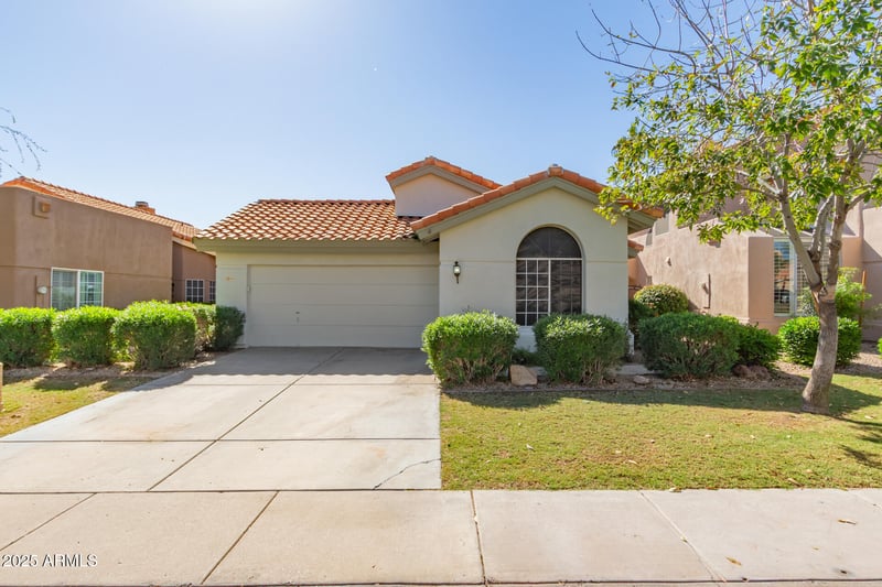 3221 Briarwood Ter, Phoenix, AZ 85048