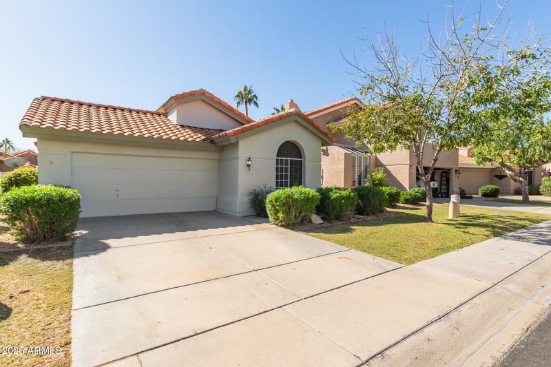 3221 Briarwood Ter, Phoenix, AZ 85048
