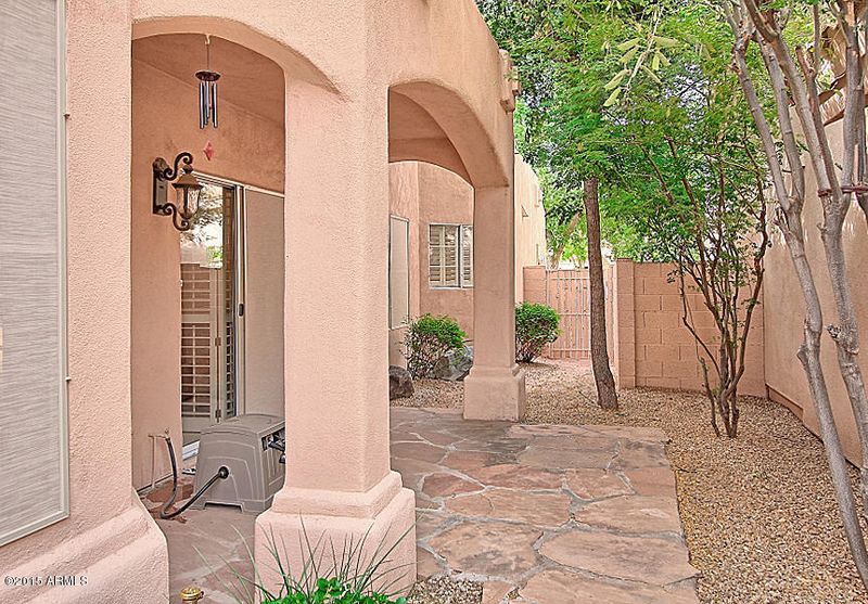 3221 E Ashurst Dr, Phoenix, AZ 85048