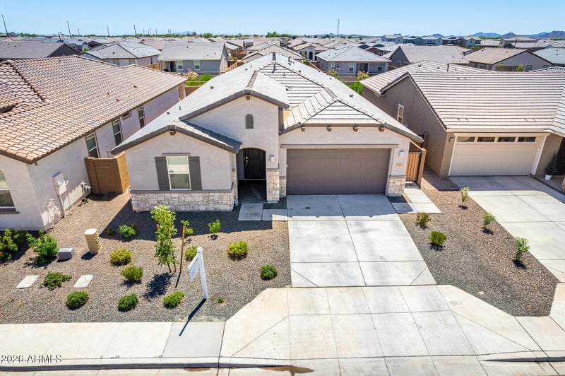 3221 Ranchhand Dr, San Tan Valley, AZ 85140