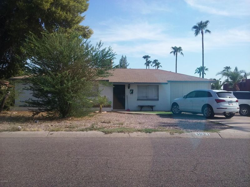 3221 E Windsor Ave, Phoenix, AZ 85008