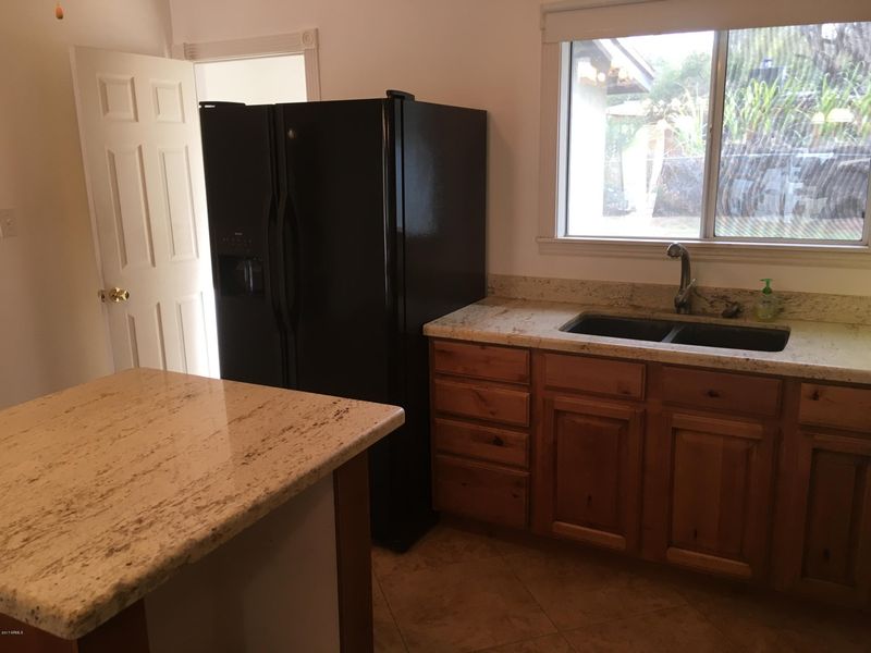 3221 N 26th Pl, Phoenix, AZ 85016
