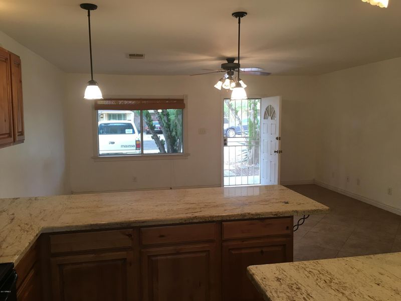 3221 N 26th Pl, Phoenix, AZ 85016