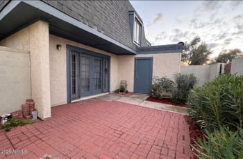 3221 Royal Palm Rd, Phoenix, AZ 85051