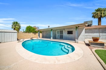 3221 Sells Dr, Phoenix, AZ 85017