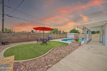 3221 Sells Dr, Phoenix, AZ 85017